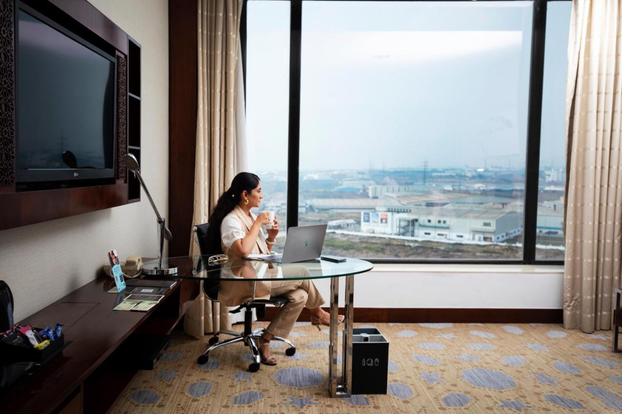 Courtyard By Marriott Pune Chākan Dış mekan fotoğraf