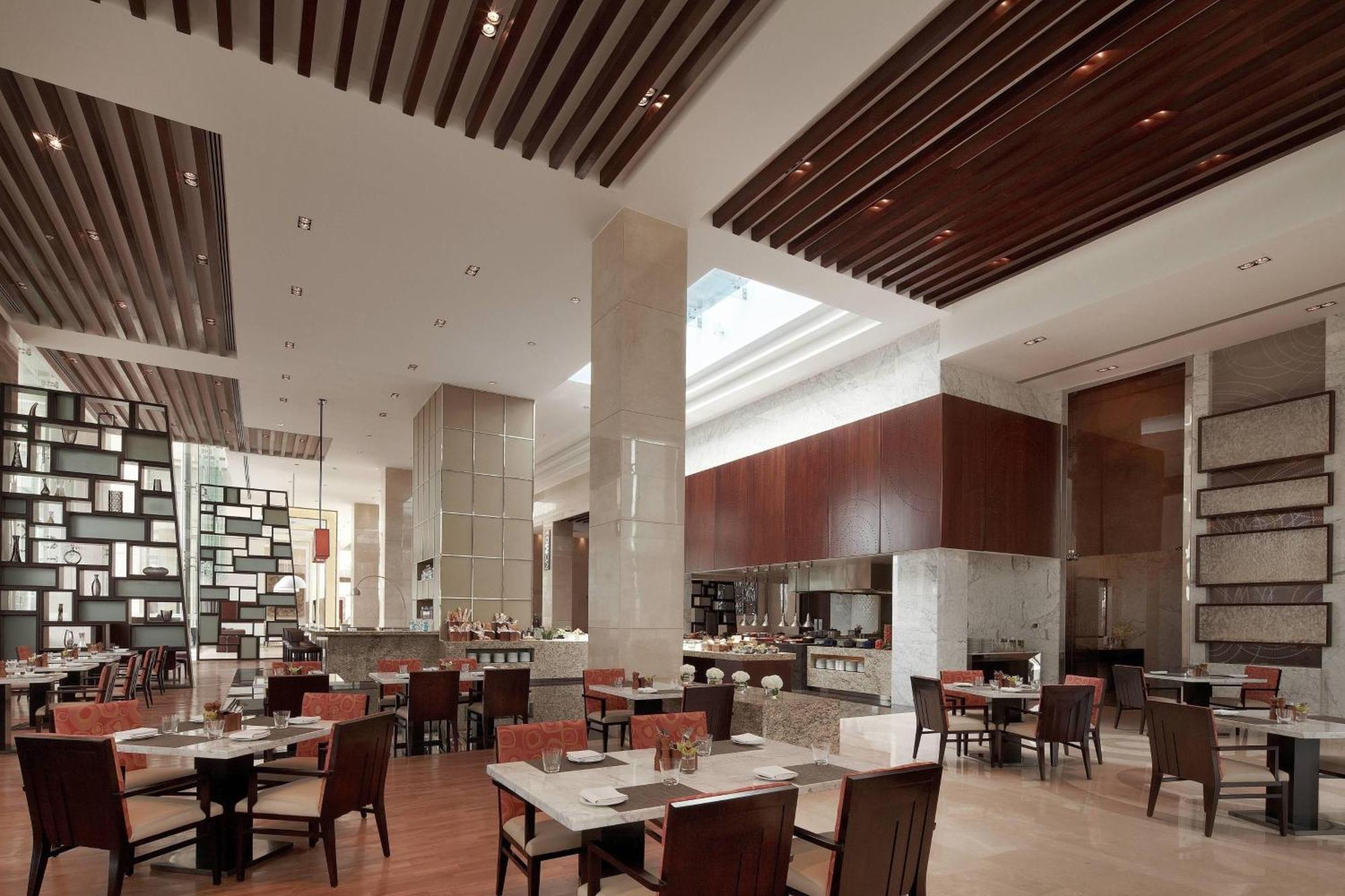 Courtyard By Marriott Pune Chākan Dış mekan fotoğraf